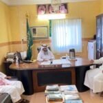 بمناسبة ذكرى اليوم الوطني 90  قام منسوبو جمعية البر ببارق بزيارة الدوائر الحكومية والجهات الخيرية وبعض رجال الأعمال بالمحافظة