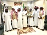فريق بوارق الخير التطوعي بجمعية البر ببارق يكرم منسوبو التعليم بمناسبة اليوم العالمي للمعلم (تغطية مصورة)